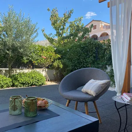 Luxus Casa Luce Podstrana