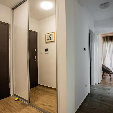 Luxus Casa Luce Apartment *