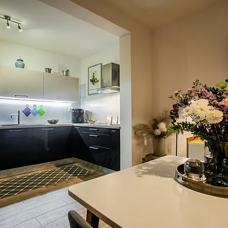 Luxus Casa Luce Apartment Podstrana